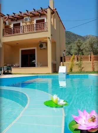 Bali  Uphoria Resort Villas מראה חיצוני תמונה